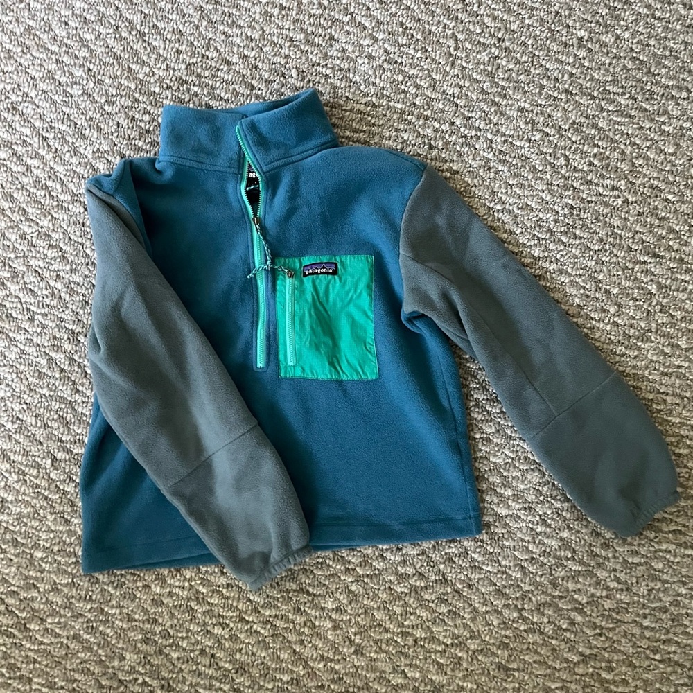 Wavy Blue Microdini 1/2-Zip Pullover